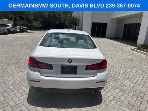 White Metallic 2023 BMW 540 i