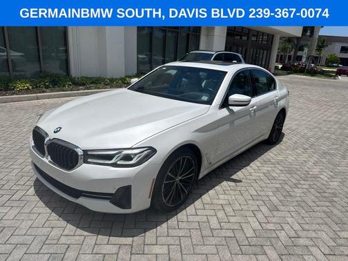 White Metallic 2023 BMW 540 i