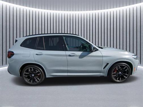 2023 BMW X3 M40i