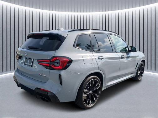 2023 BMW X3 M40i