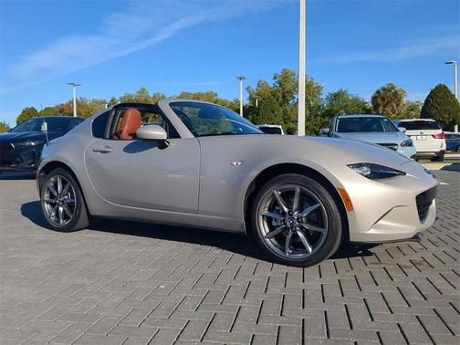 2023 Mazda MX-5 Miata RF Grand Touring