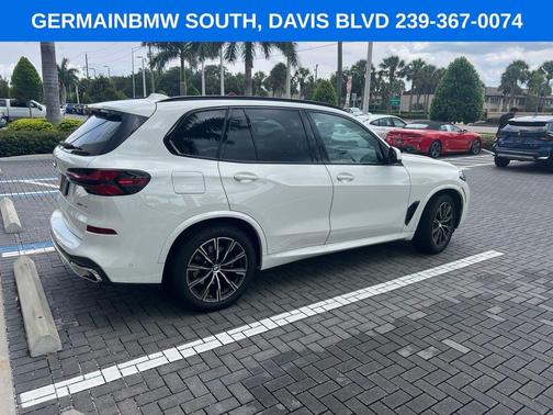 Alpine White 2025 BMW X5 xDrive40i