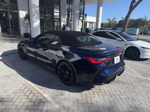 2023 BMW M4 Competition xDrive