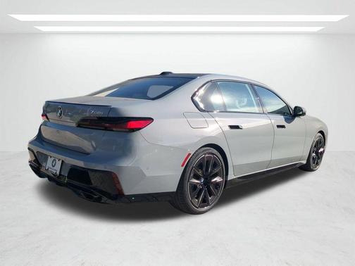 2026 BMW 760 760i xDrive