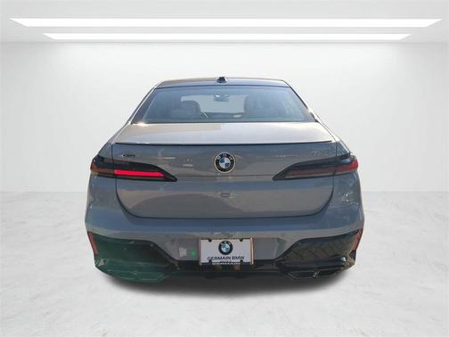 2026 BMW 760 760i xDrive