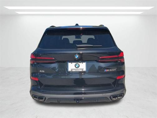 2026 BMW X5 M60i