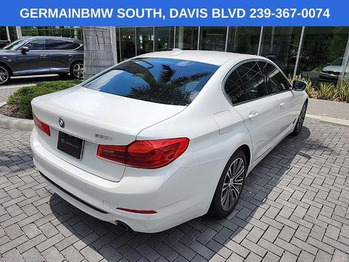 Mineral White Metallic 2019 BMW 530 i