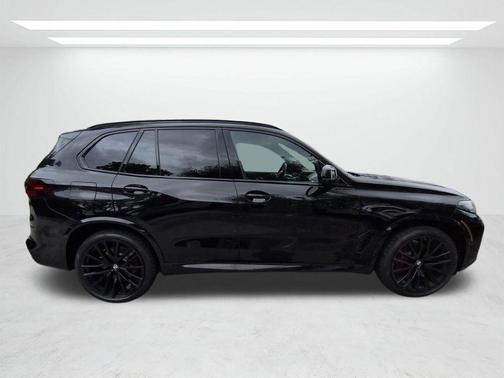 Black Sapphire Metallic 2026 BMW X5 xDrive40i