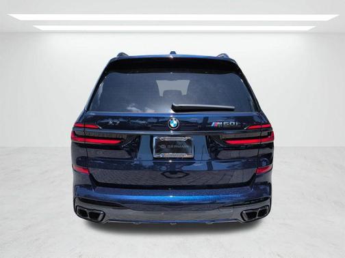 Tanzanite Blue II Metallic 2027 BMW X7 M60i