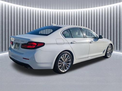 2023 BMW 540 i