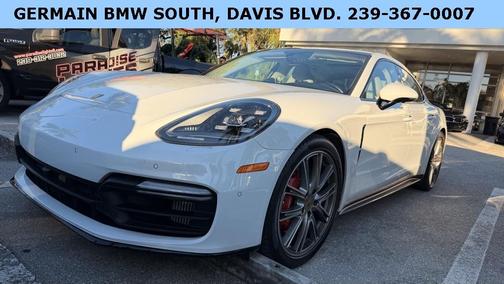 2019 Porsche Panamera GTS