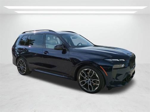 2026 BMW X7 M60i