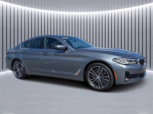 2022 BMW 540 i