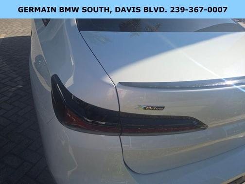 White Metallic 2025 BMW 760 760i xDrive