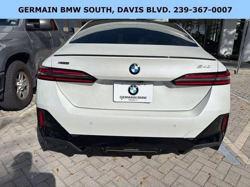 2024 BMW 540 i xDrive