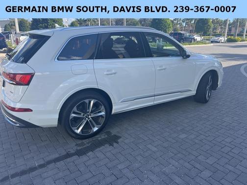 2021 Audi Q7 55 Prestige