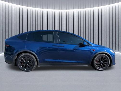 2023 Tesla Model X Plaid