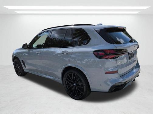 Gray 2026 BMW X5 xDrive40i