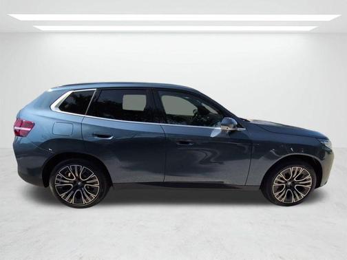 Arctic Race Blue Metallic 2026 BMW X3 30 xDrive