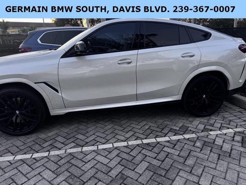 2024 BMW X6 M60i