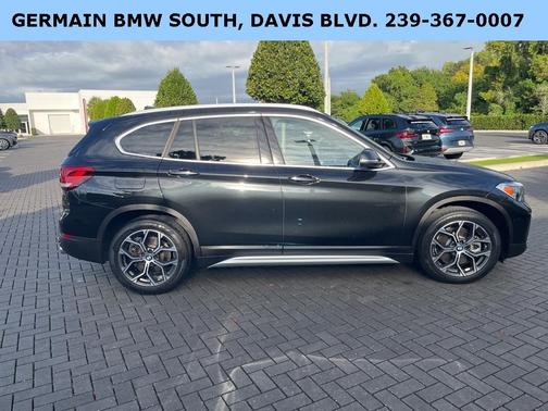 2022 BMW X1 sDrive28i