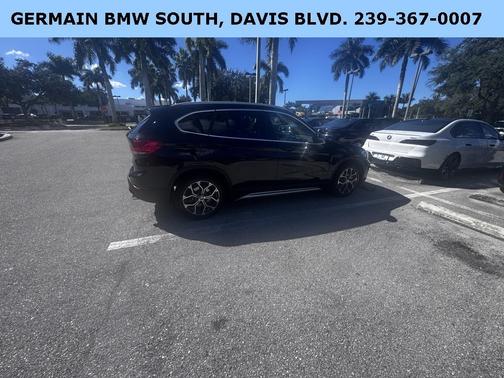 2022 BMW X1 sDrive28i