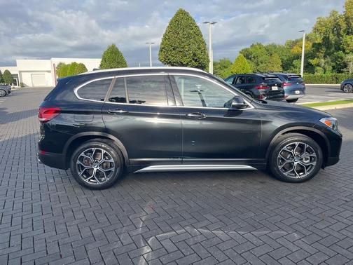 2022 BMW X1 sDrive28i