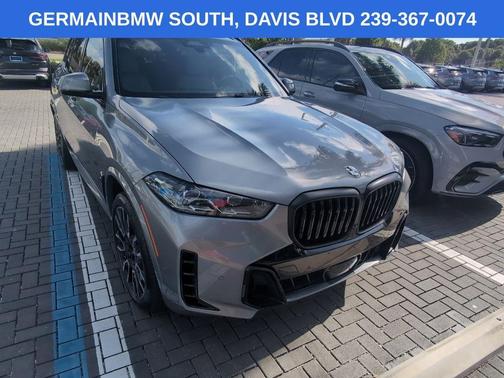 Gray Metallic 2025 BMW X5 xDrive40i