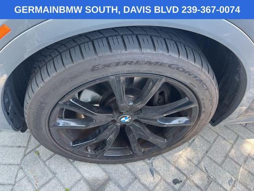 Skyscraper Gray Metallic 2024 BMW X7 xDrive40i