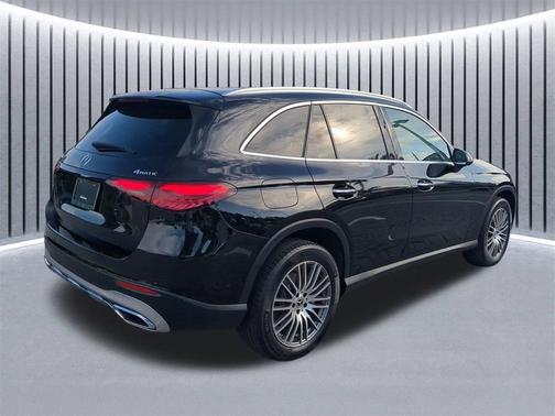 2024 Mercedes-Benz GLC 300 Base 4MATIC