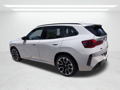 Dune 2026 BMW X3 M50 xDrive
