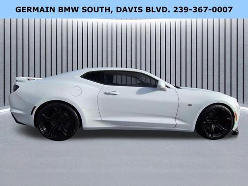 Summit White 2019 Chevrolet Camaro 1SS