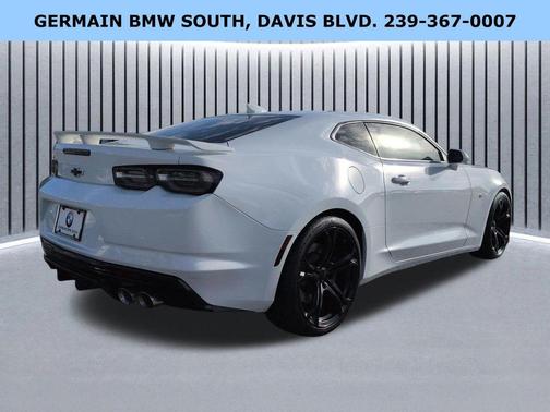 Summit White 2019 Chevrolet Camaro 1SS