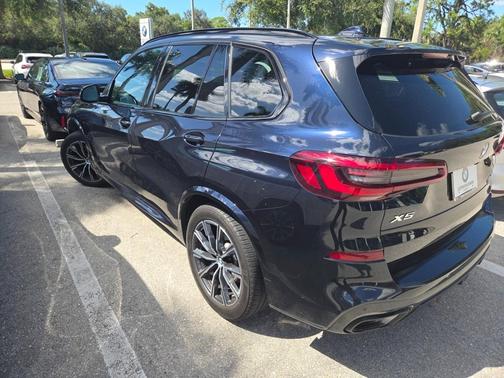 2023 BMW X5 sDrive40i