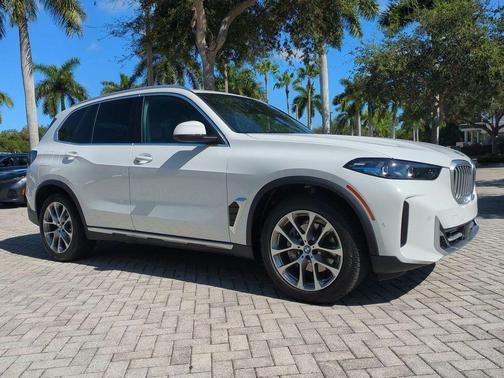 Alpine White 2026 BMW X5 sDrive40i