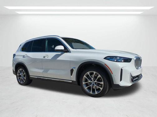 Alpine White 2026 BMW X5 sDrive40i