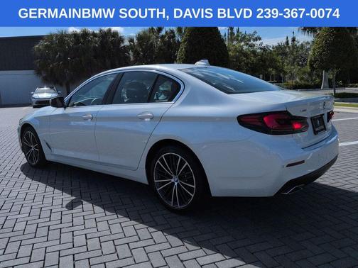 Mineral White Metallic 2023 BMW 540 i xDrive