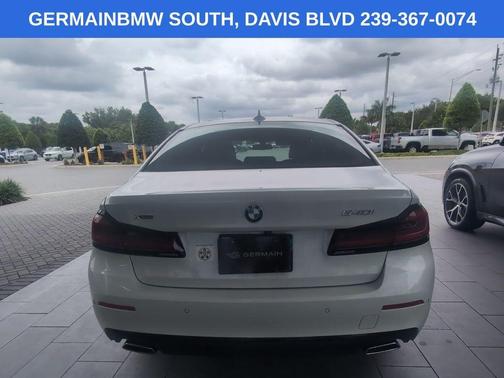 White Metallic 2023 BMW 540 i xDrive