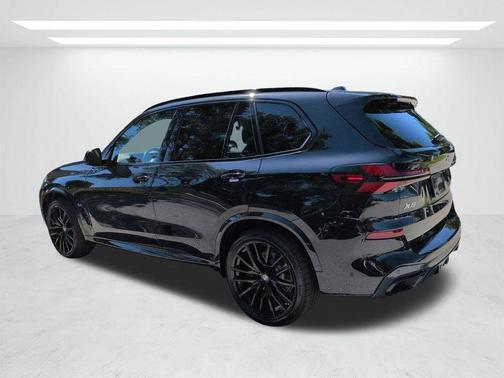 Black Sapphire Metallic 2026 BMW X5 xDrive40i
