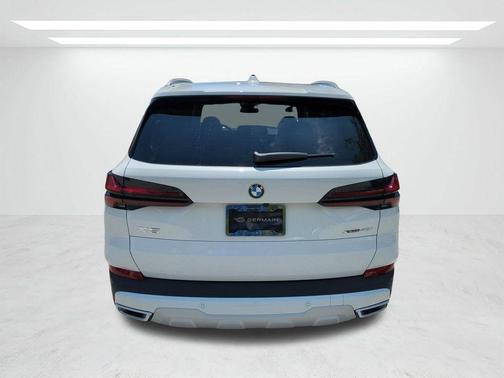 Alpine White 2026 BMW X5 xDrive40i