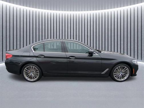 2017 BMW 540 i xDrive