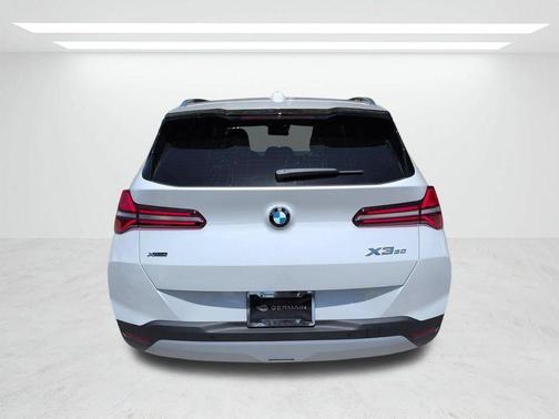 Mineral White Metallic 2026 BMW X3 30 xDrive