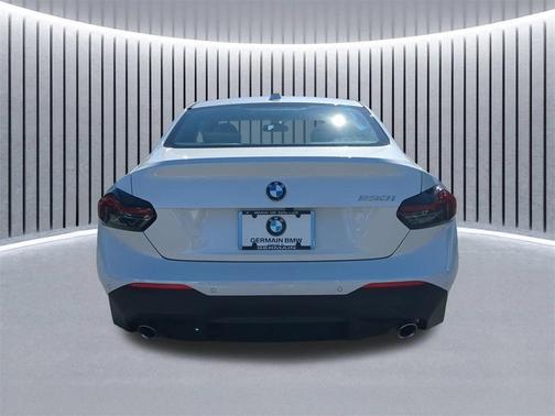 2024 BMW 230 i