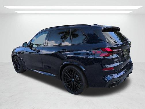 Tanzanite Blue II Metallic 2026 BMW X5 xDrive40i