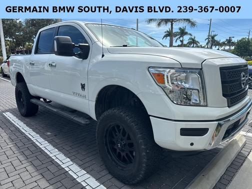 2021 Nissan Titan SV