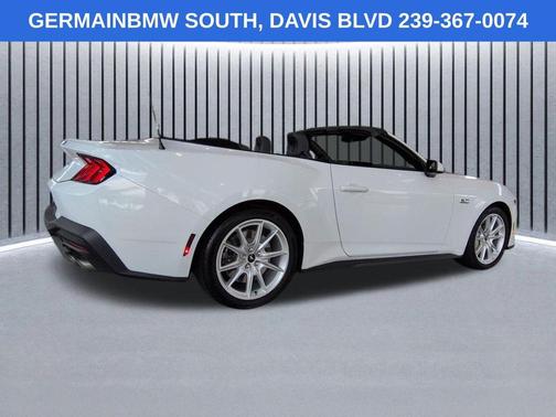Oxford White 2025 Ford Mustang GT Premium