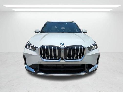 Alpine White 2026 BMW X1 xDrive28i