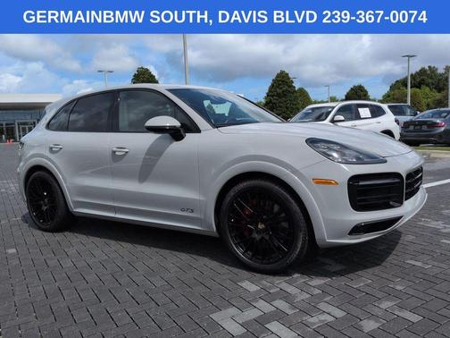 Chalk 2022 Porsche Cayenne GTS