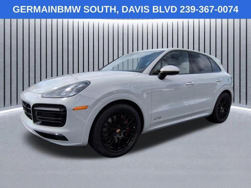 Chalk 2022 Porsche Cayenne GTS