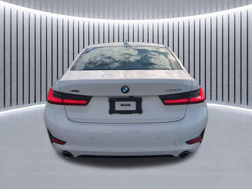 2021 BMW 330 i xDrive